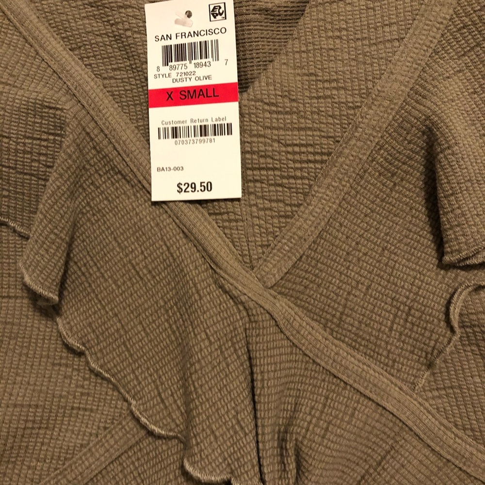 NWT American Rag crop top - Picture 4 of 6